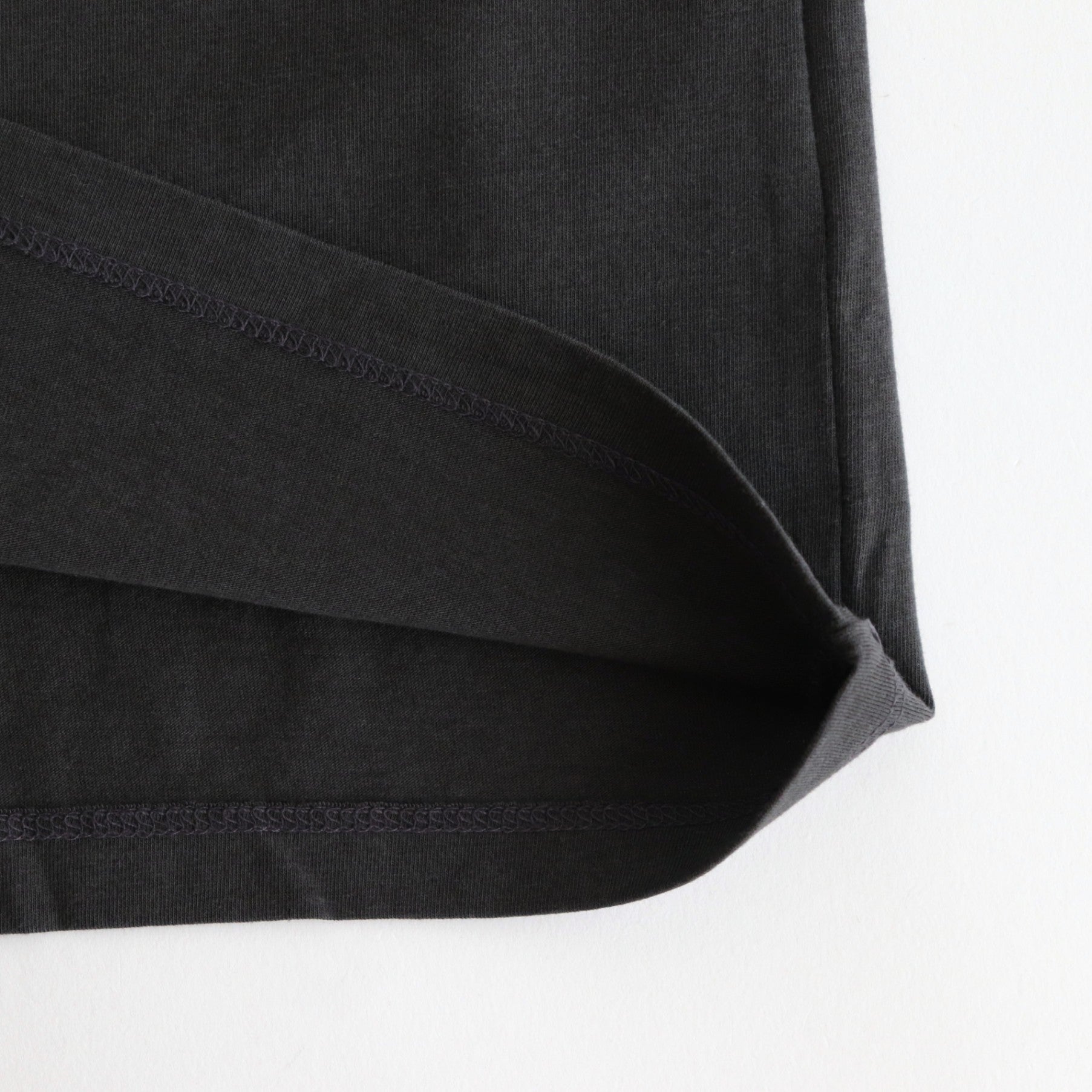 Weekly T #Black [AOESTS008]