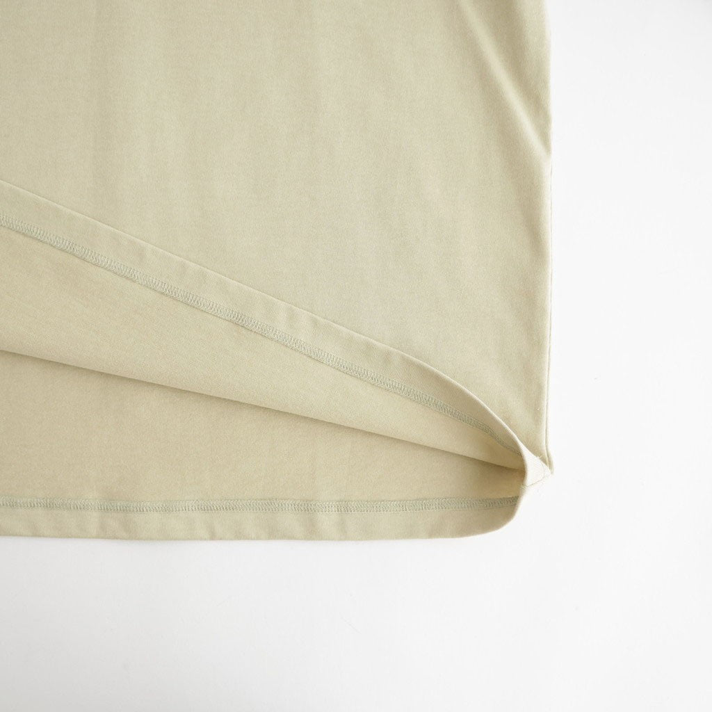 Raglan Sleeve T-shirt #Black / Light Sage [OFH011TE51]