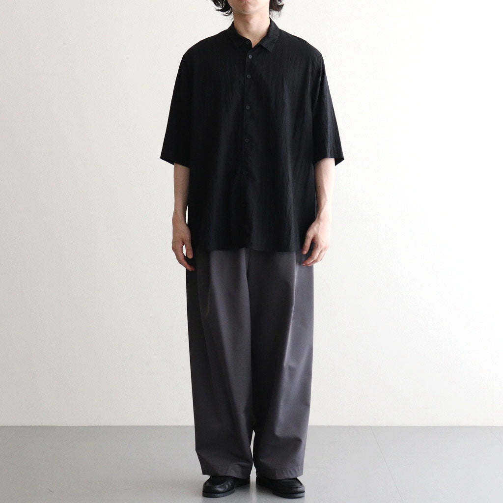 男性モデル(ハラ):172cm 55kg 着用サイズ：5