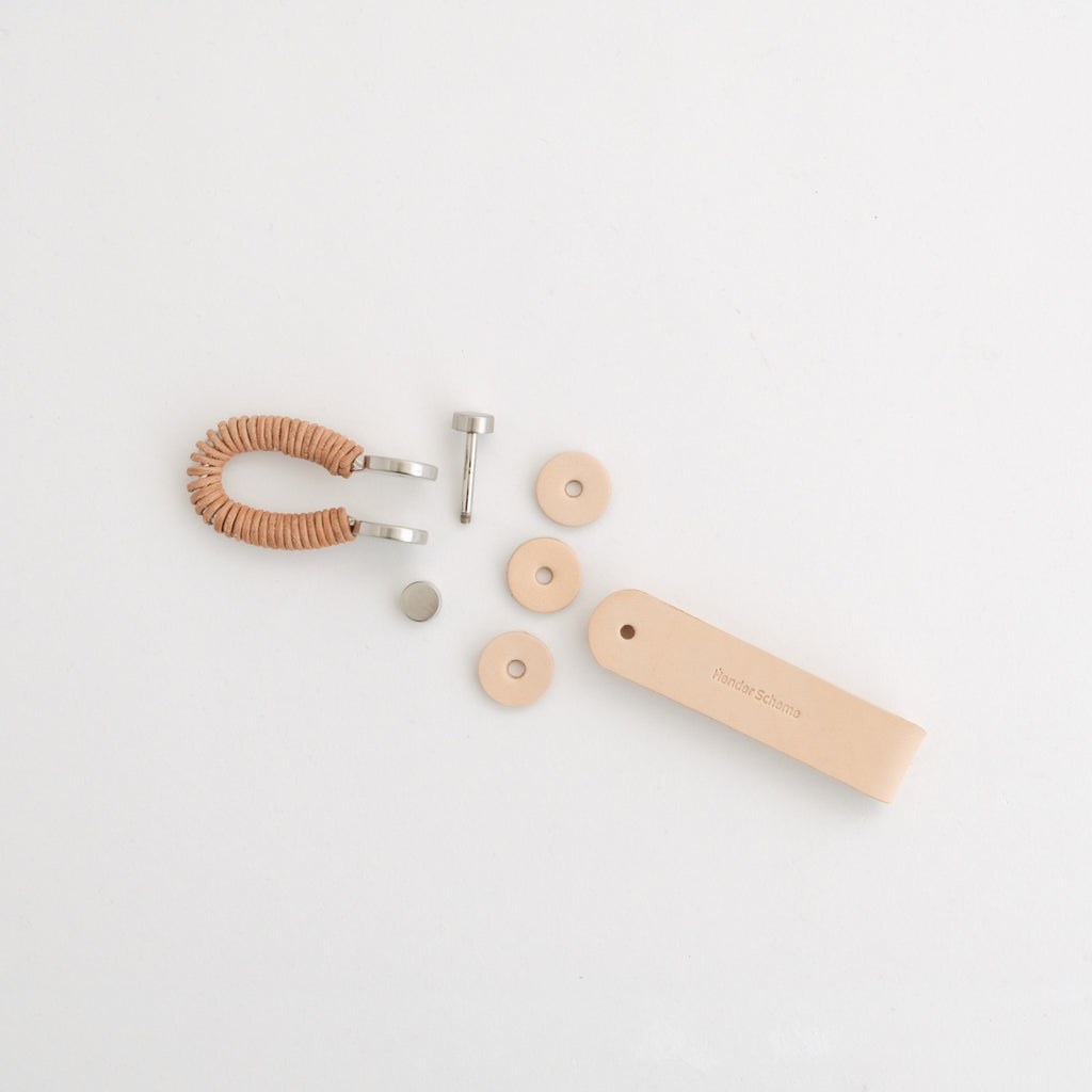 leather key shackle #natural [yv-c-lks]