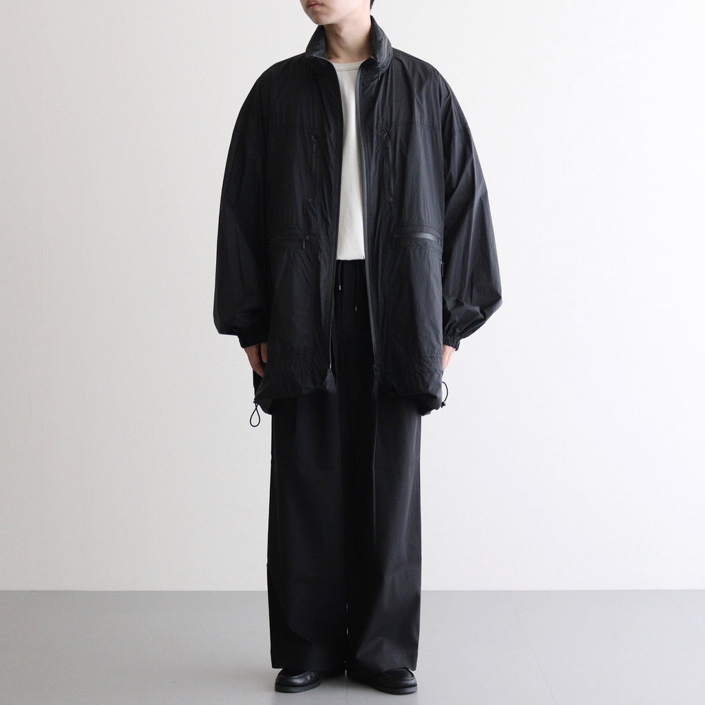 男性モデル(ハラ):172cm 58kg 着用サイズ:3