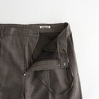 SUPER LIGHT WOOL TWO-TUCK SLACKS #TOP BROWN [A26AP05OS]