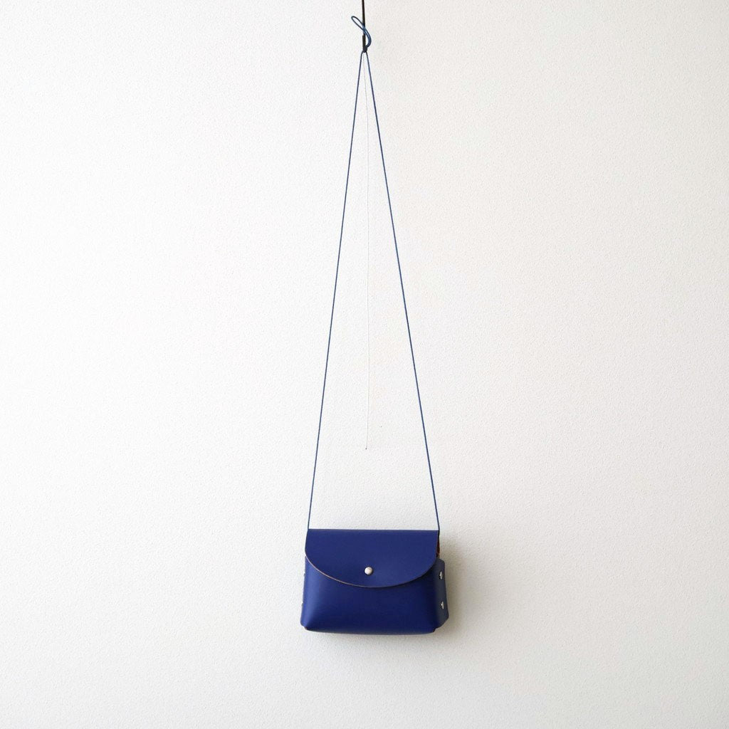 assemble borsetta wide #blue [qn-rb-abw]