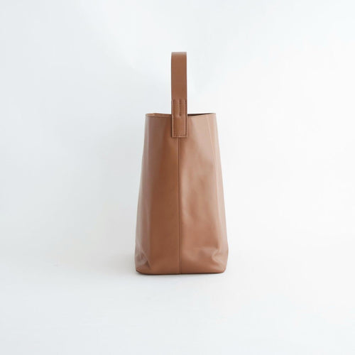 LEATHER SHOULDER BAG - M MADE BY AETA #BROWN [A26AB02AE]
