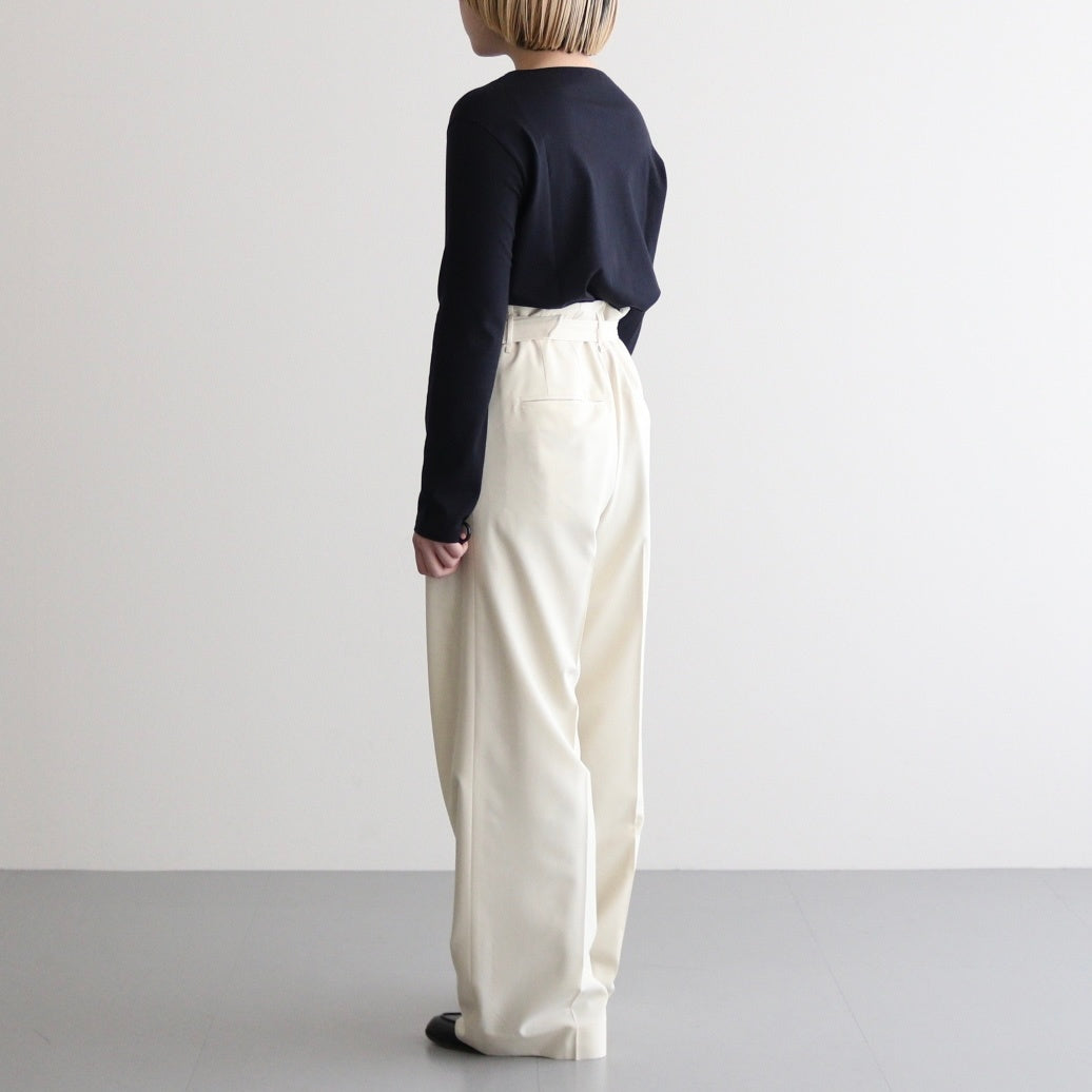 女性モデル(マツオ):156cm　着用サイズ:0