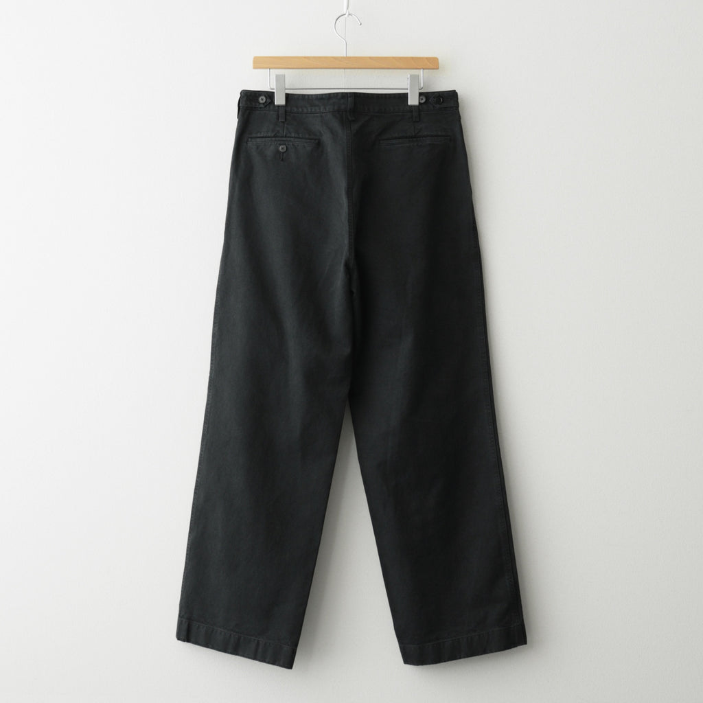 PRODUCT DYED FINX CHINO ONE-TUCK PANTS #BLACK [A25AP01CP]