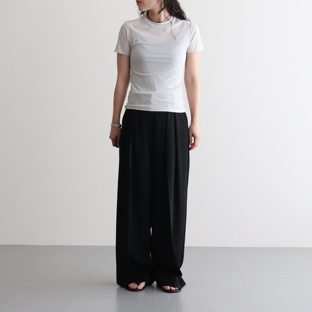 女性モデル(ニシ):158cm　着用サイズ:F