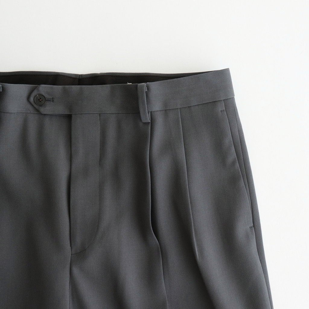 LIGHT WOOL MAX GABARDINE TWO-TUCK SLACKS #DARK GRAY [A25AP03MG]