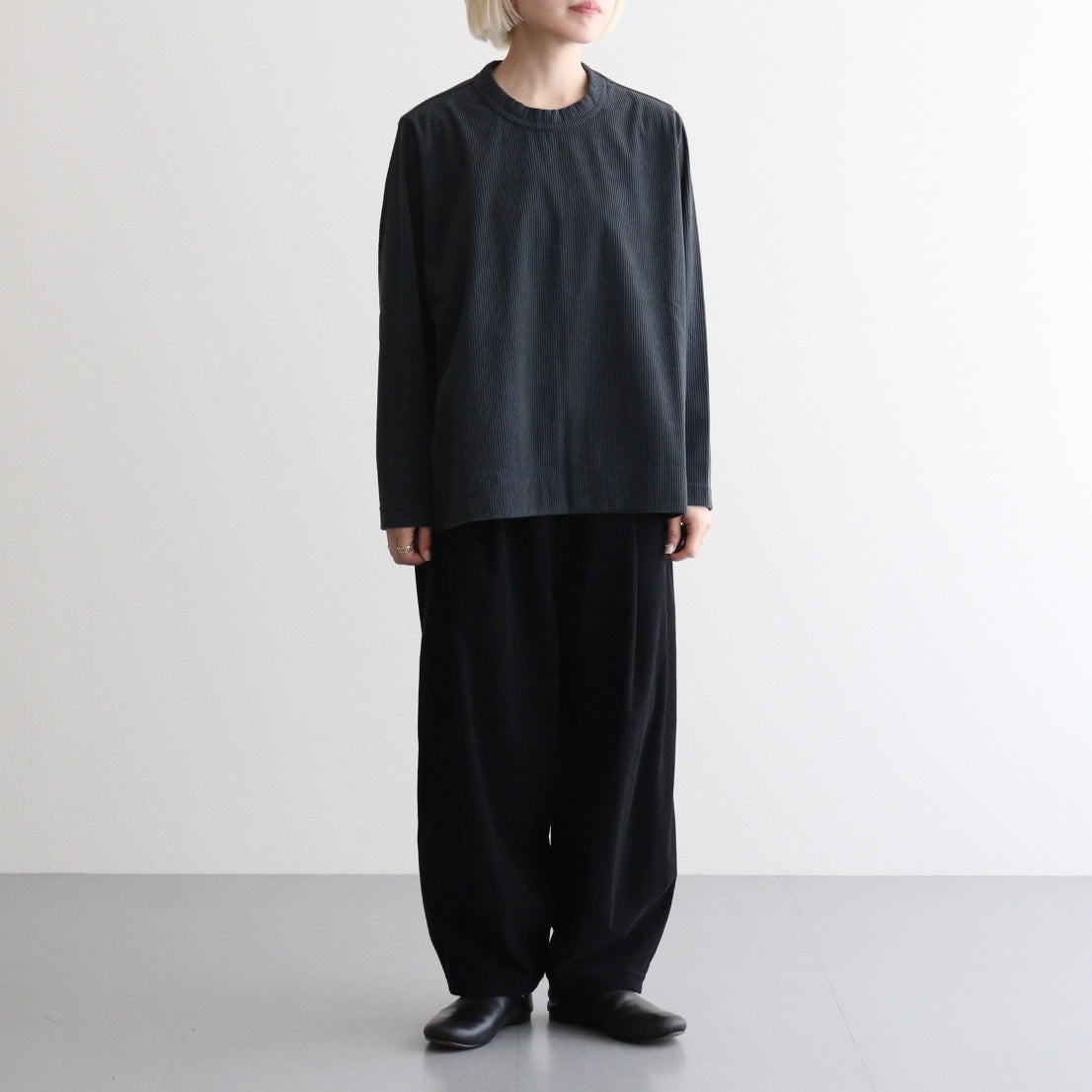 女性モデル(マツオ):156cm　着用サイズ:XS