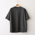 GARMENT-DYED YOKE T-SHIRT #CARBON [YK26SS01296CS]