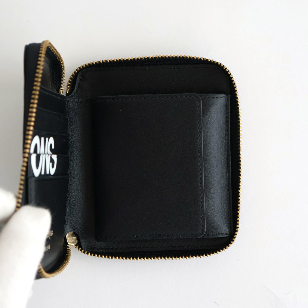 二つ折りZIP財布 - HUGE LOGO #Black [8Z-T021-051]