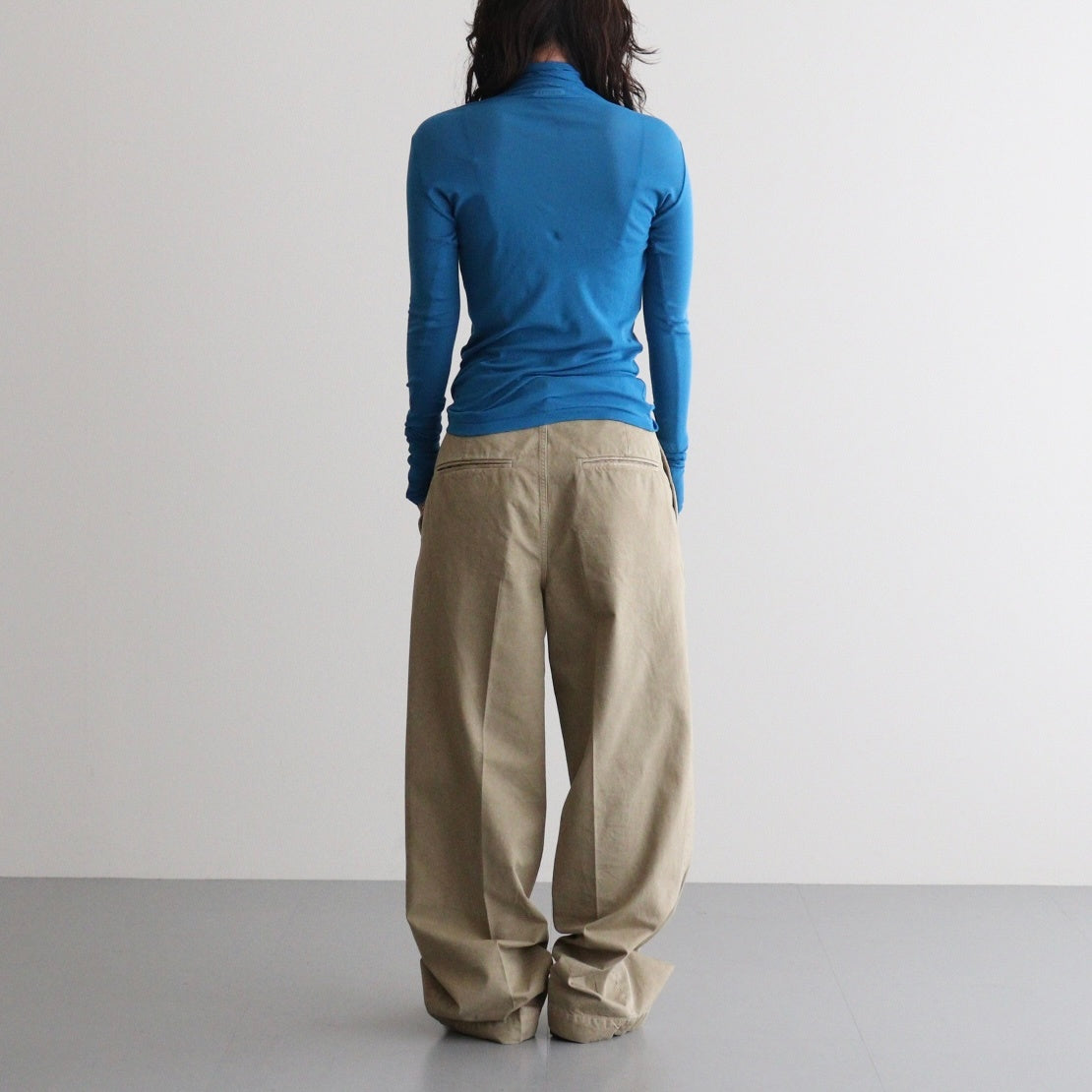 ※女性モデル(ニシ):158cm　着用サイズ:1