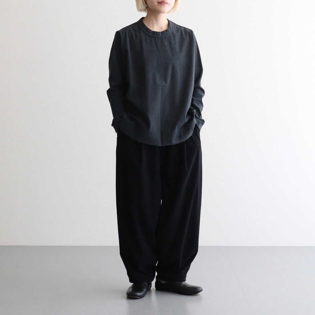 女性モデル(マツオ):156cm　着用サイズ:XS