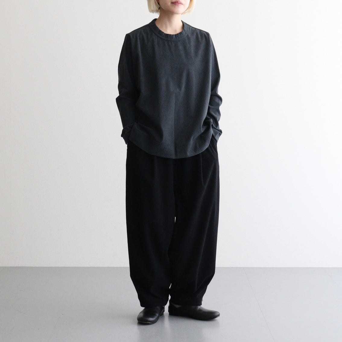 女性モデル(マツオ):156cm　着用サイズ:XS