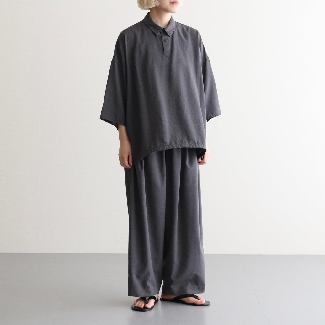 女性モデル(マツオ):156cm　着用サイズ:XS