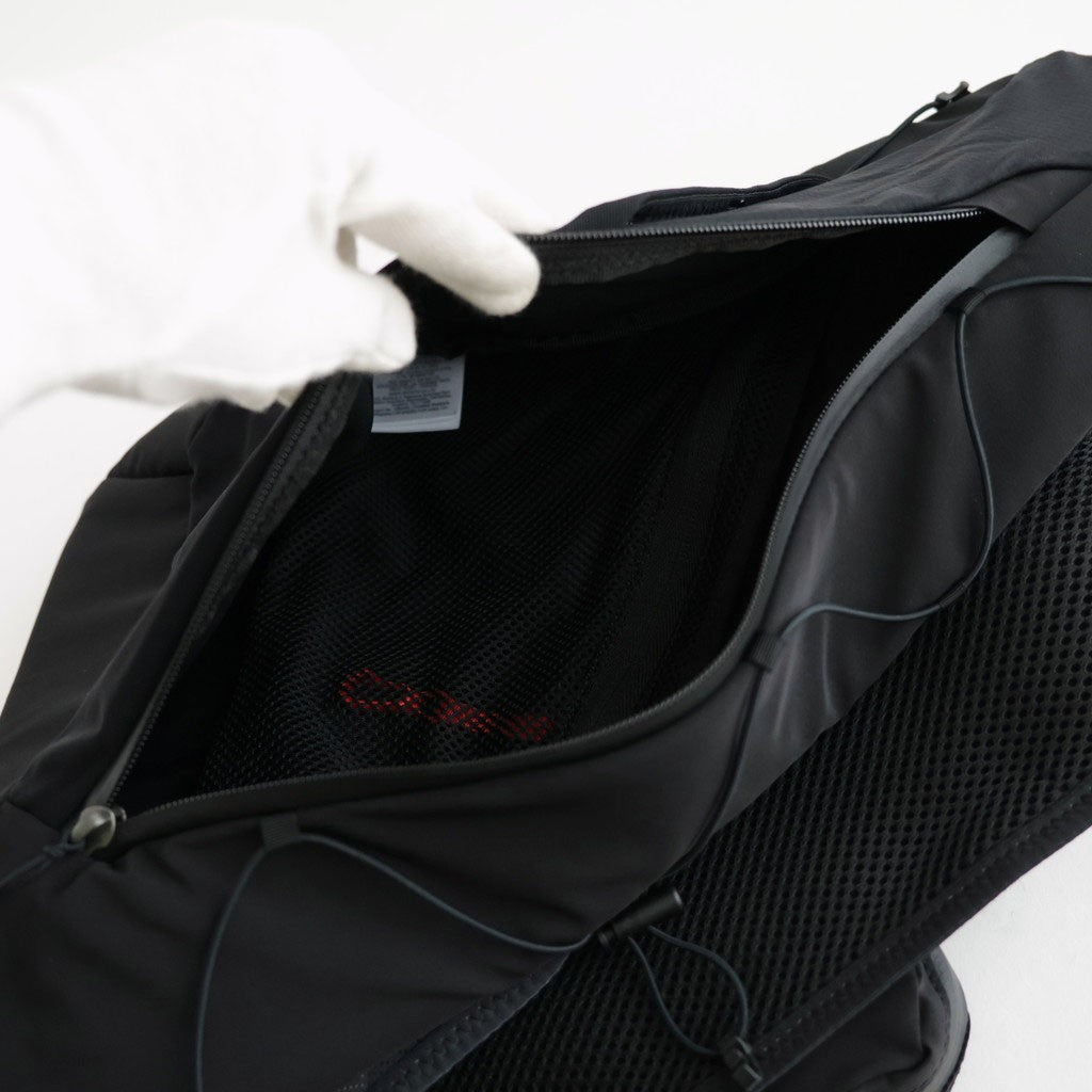 ADV CROSS BODY BAG #Black [LC2872400]
