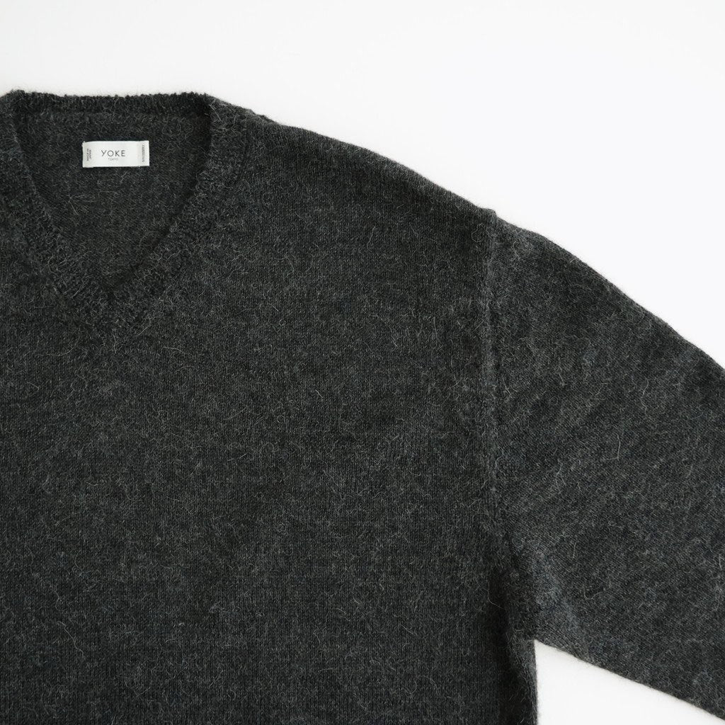 Baby Alpaca V-neck Sweater #Charcoal [YK26FW01379S]