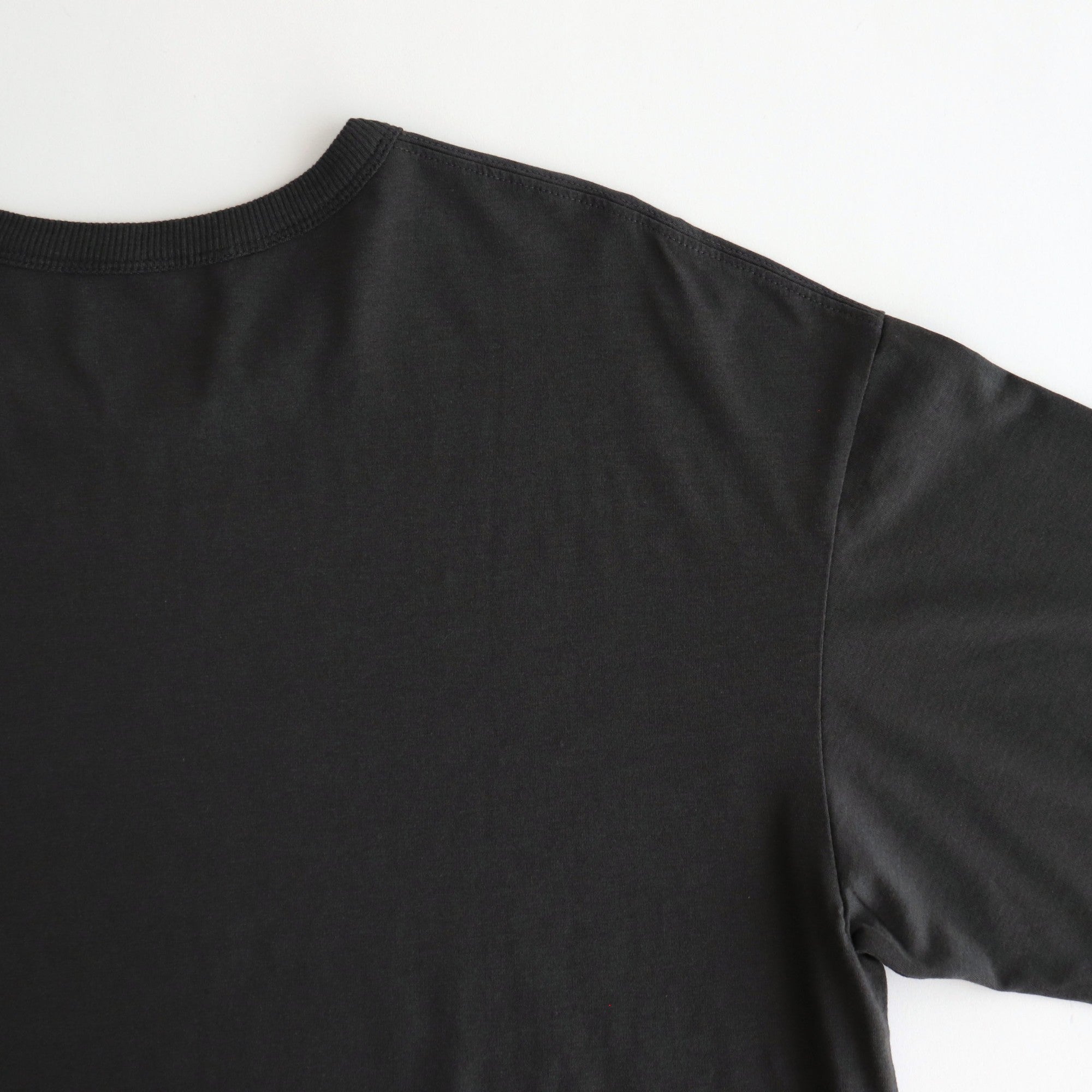 Weekly T #Black [AOESTS008]