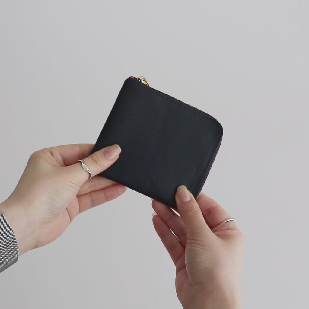 L字型ZIP財布 - CLASSIC LEATHER LINE #BROWN [8Z-D003-051]