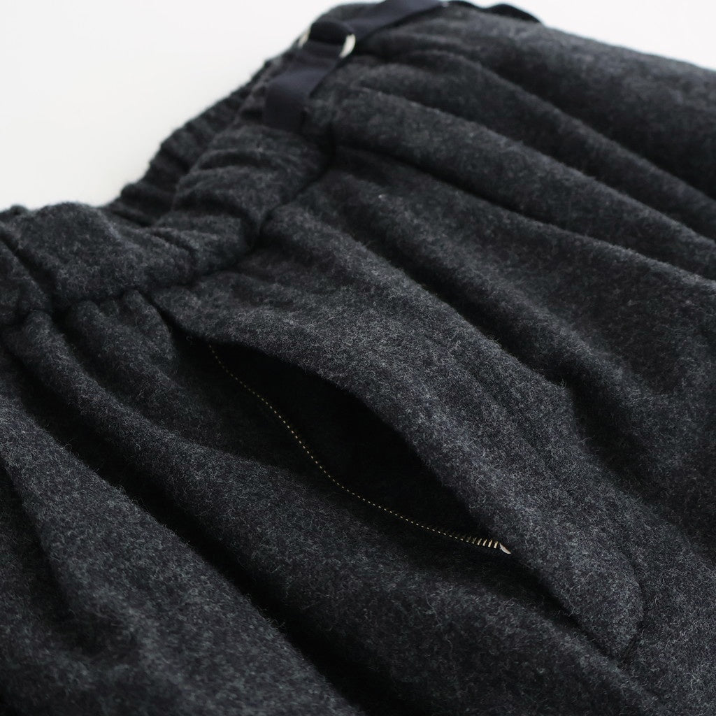 縮絨ウールタックワイドPT #CHARCOAL GRAY [D225-P303]