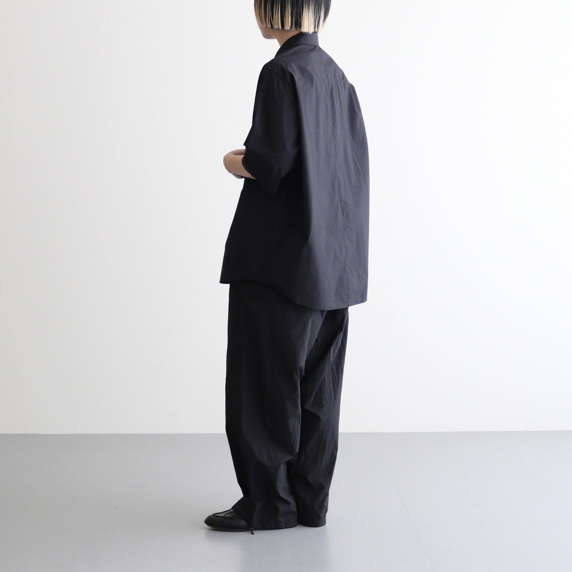 FHFSSH - コットン・ ポリコア タイプライター 半袖シャツ #95 Black [SN_FR0405SH]