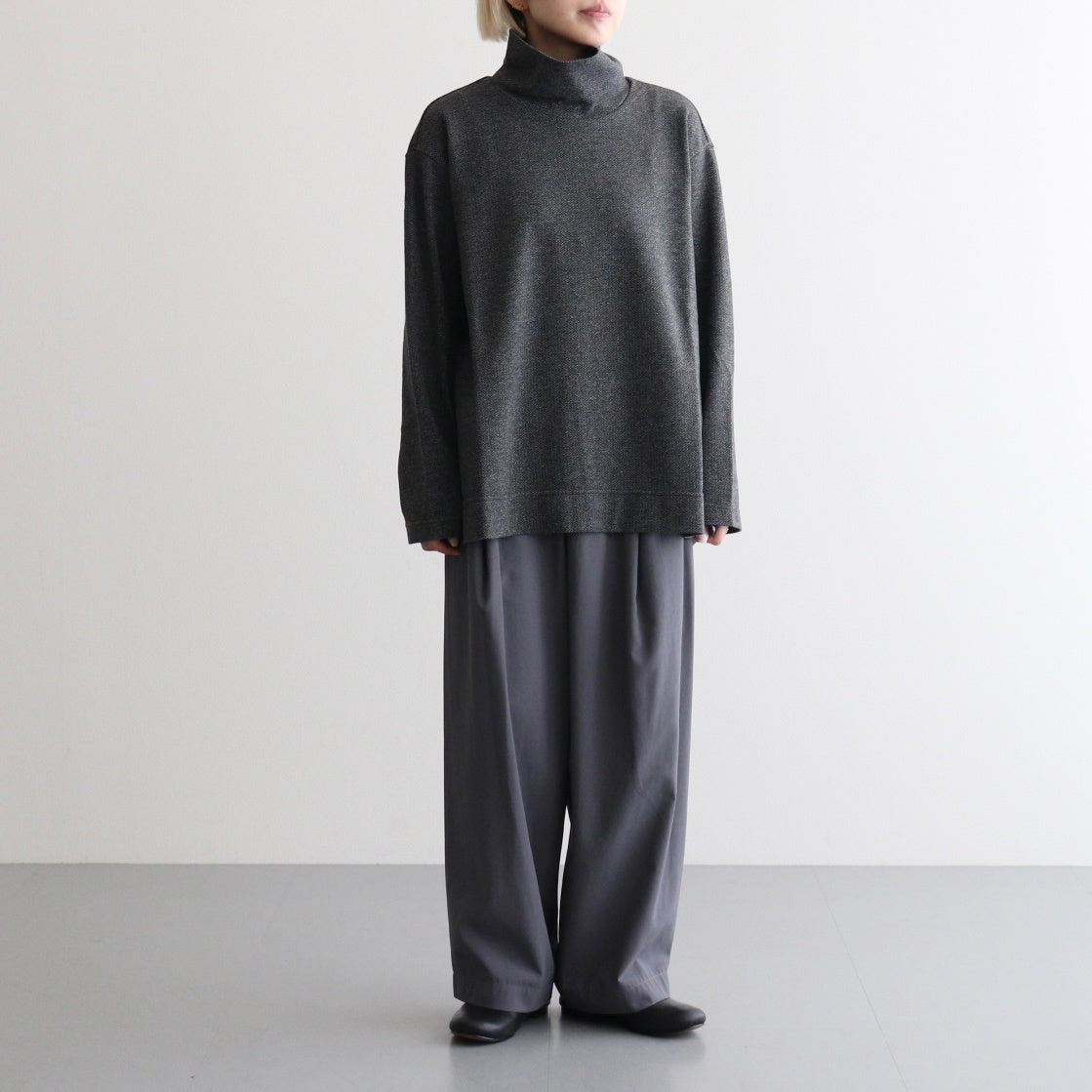 女性モデル(マツオ):156cm　着用サイズ:XS