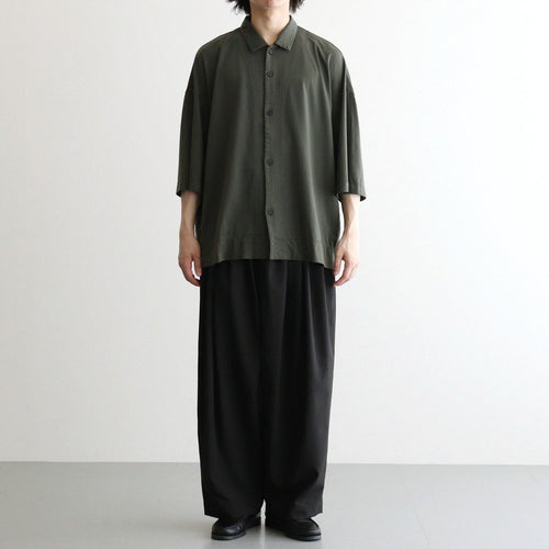 男性モデル(ハラ):172cm 55kg 着用サイズ：4