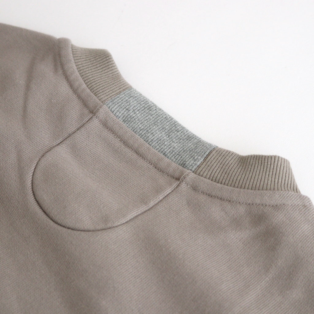 カラーチップSWトレーナー #GREIGE [D224-T985]