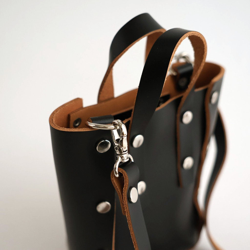 assemble hand bag tall XS #black [yv-b-atx]