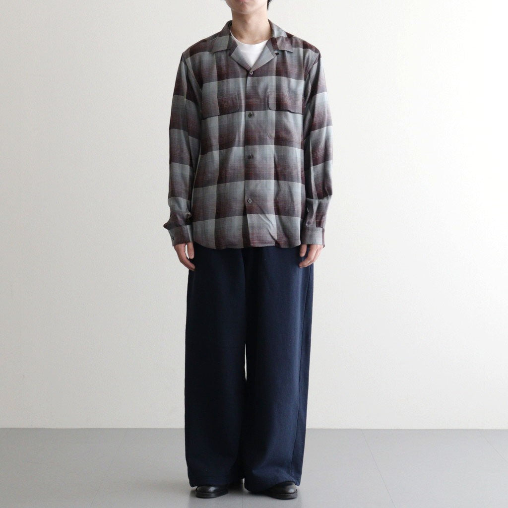 男性モデル(ハラ):172cm 55kg 着用サイズ：3