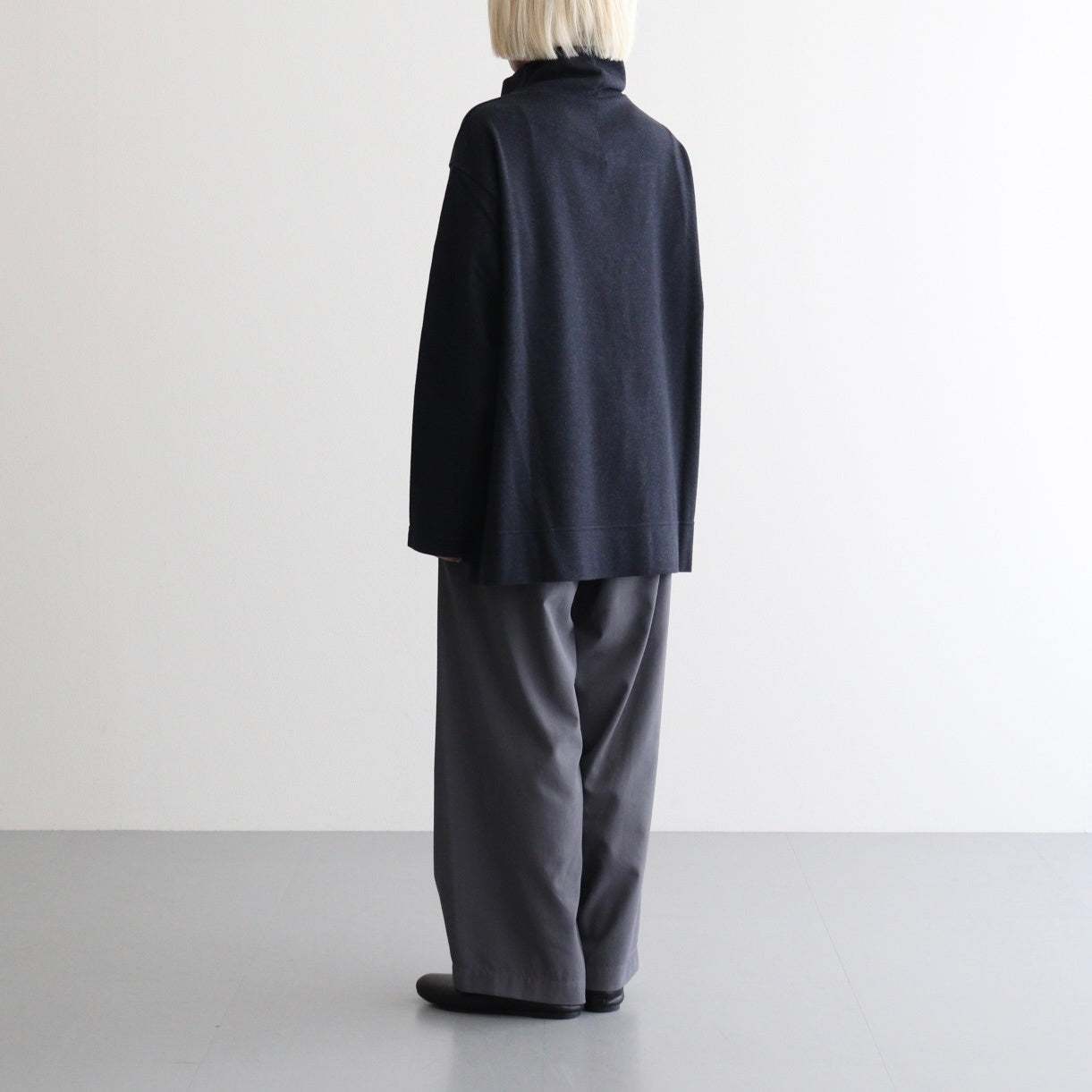 女性モデル(マツオ):156cm　着用サイズ:XS