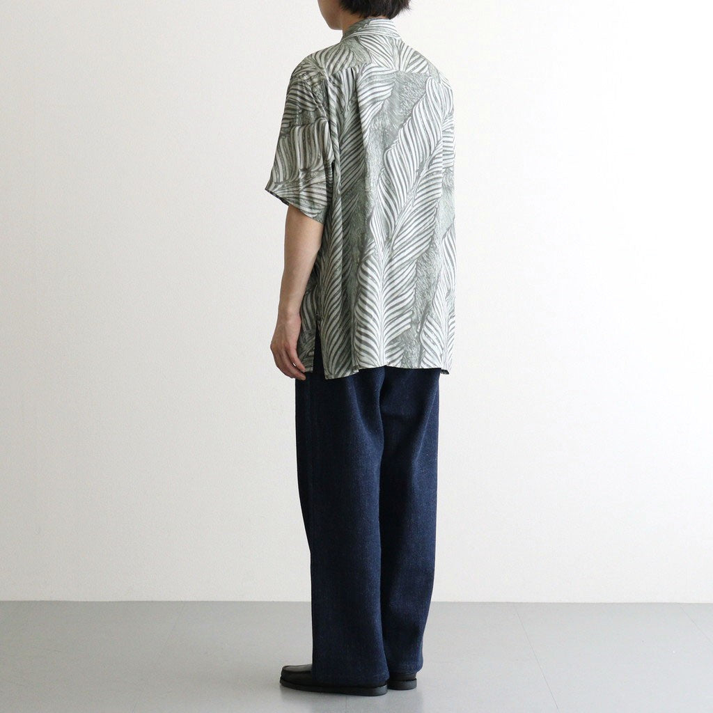 Leaf Pattern Printed Open Collar Shirt #IVORY [YK26SS01202SH]