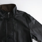 REVERSIBLE WOOL TWISTED TWILL / SHEEP LEATHER HALF COAT #BROWN CHAMBRAY × BLACK [A26AC01AN]