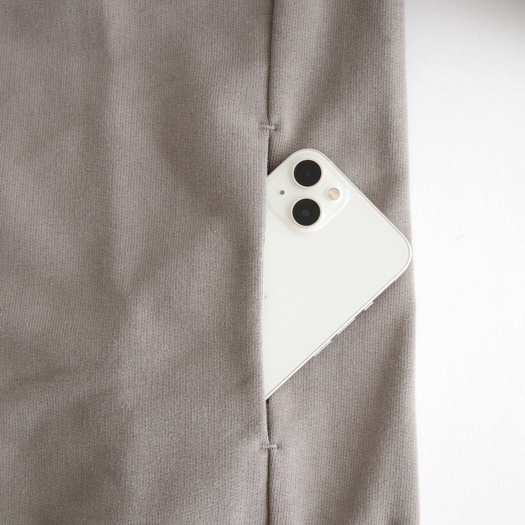 カラーチップSWトレーナー #GREIGE [D224-T985]