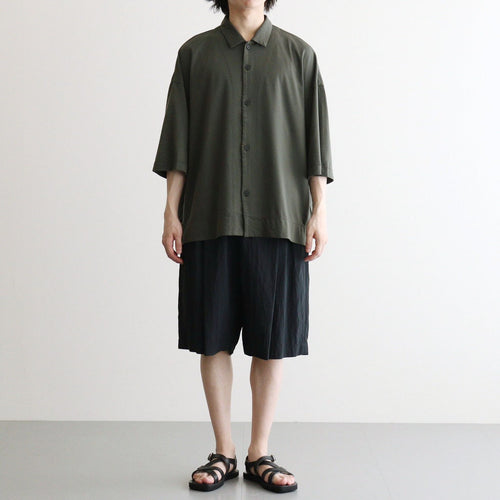 男性モデル(ハラ):172cm 55kg 着用サイズ：4