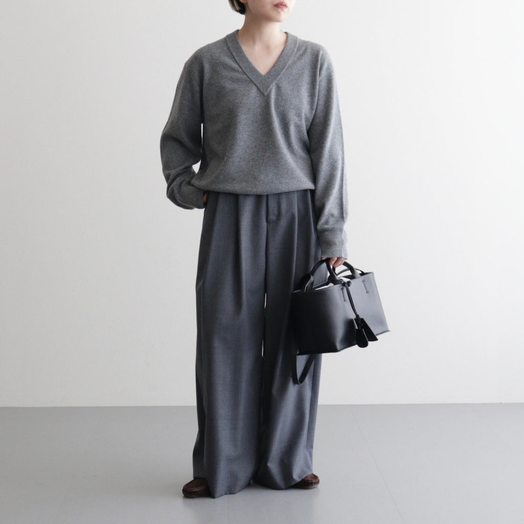 Useful Leather Bag (M) #BLK [12521011]