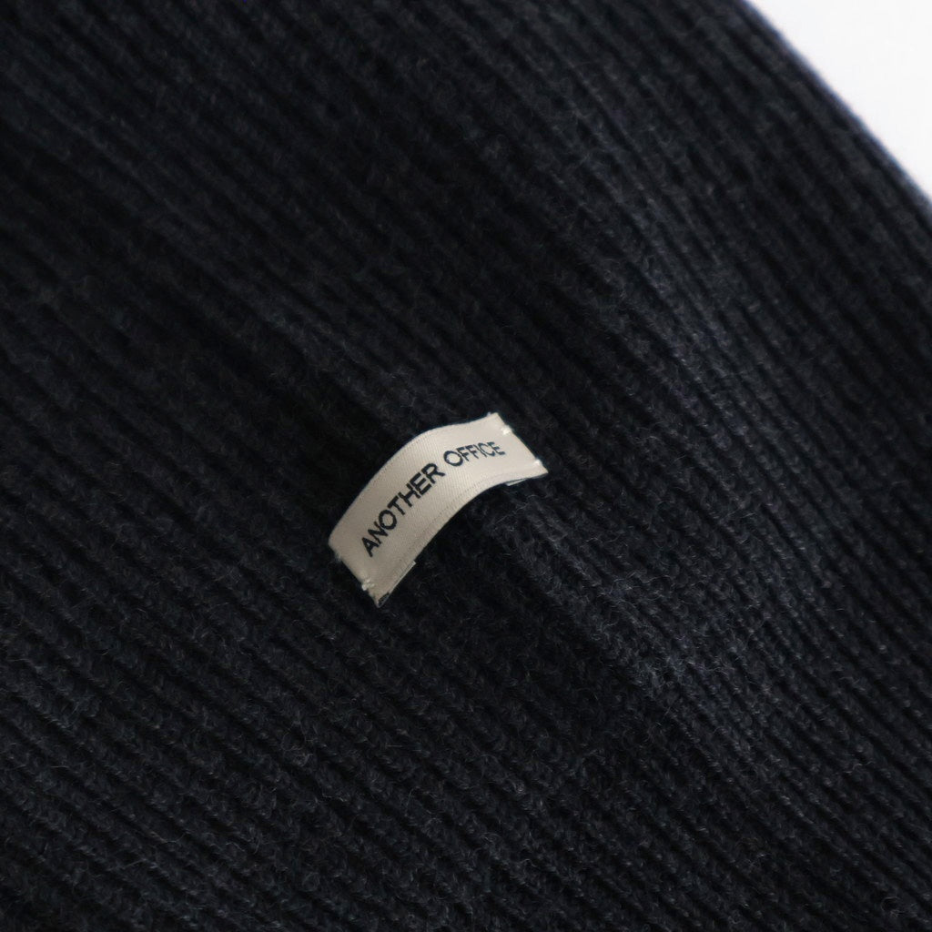 Volume Half Zip-up Knit #Onyx [AOEFKN006]