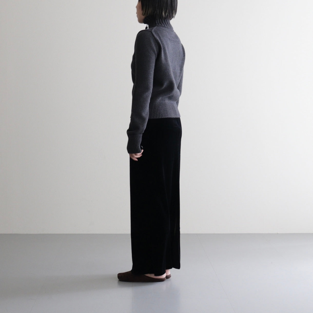 Pencil Velour Skirt #BLK [12520805]