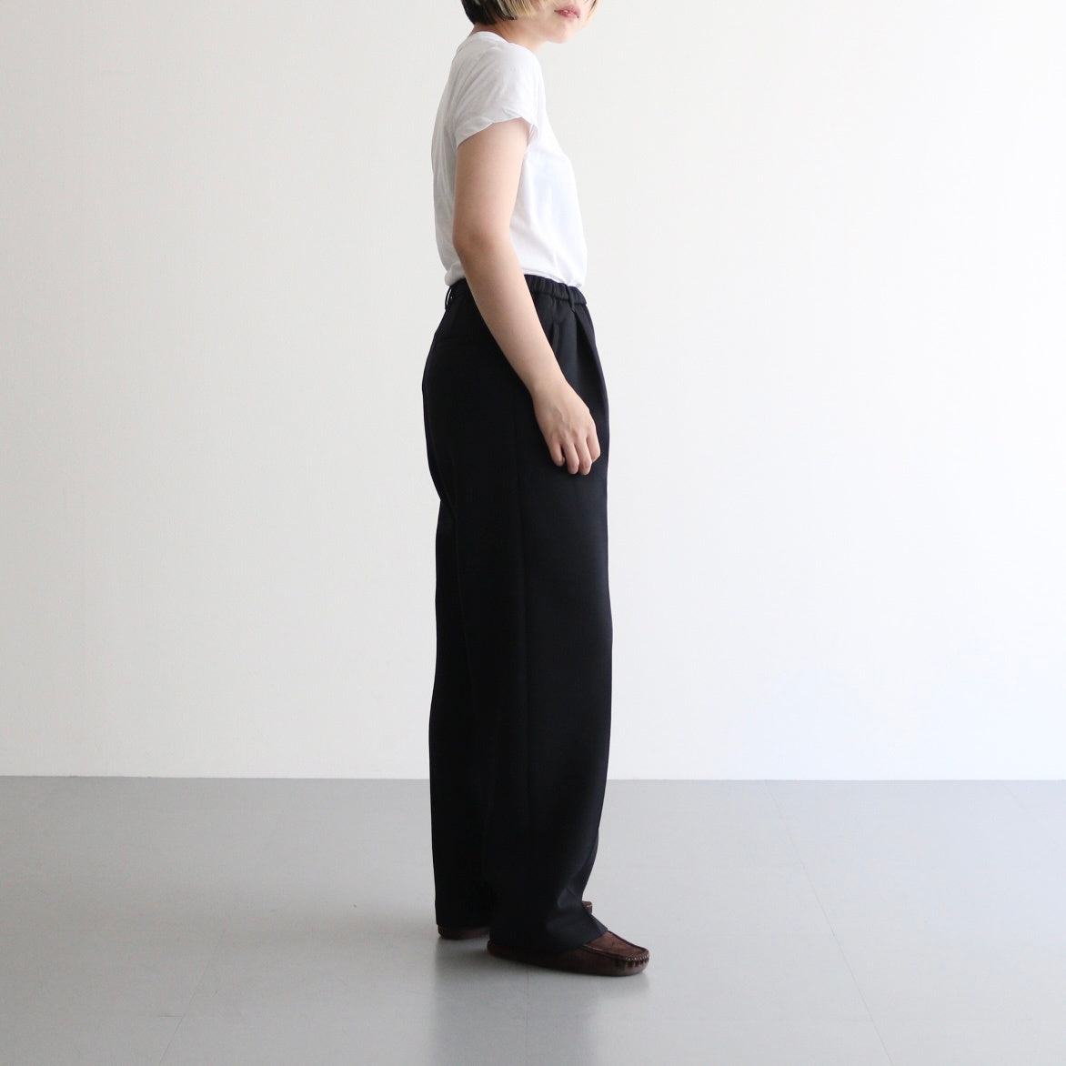 k... ⭐︎Cushion Easy Trousers CUSHION EASY TROUSERS|クッション イージー トラウザーズクッション