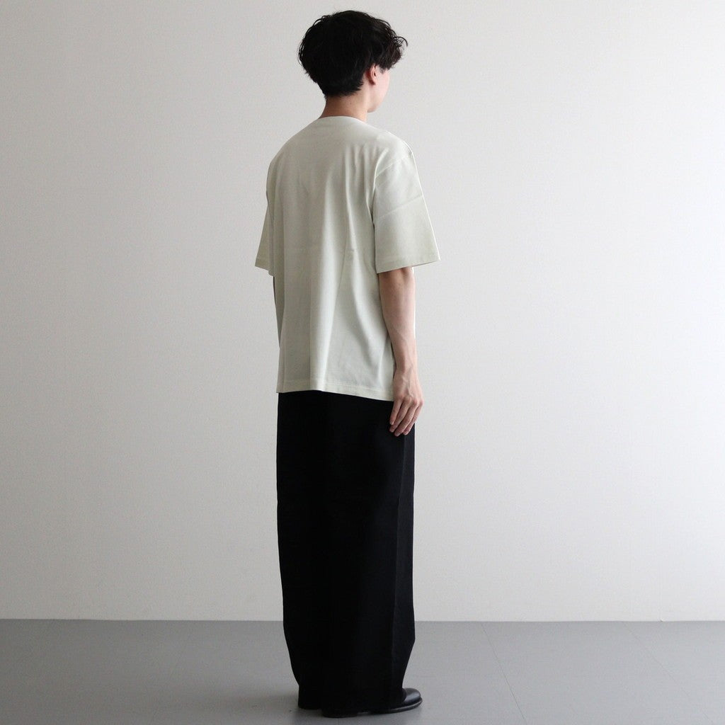 LUSTER PLAITING BOAT NECK TEE #IVORY PISTACHIO [A00P04GT]