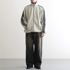 男性モデル(ハラ):172cm 58kg 着用サイズ：30