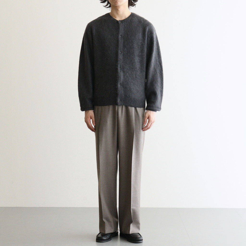 男性モデル(ハラ):172cm 55kg 着用サイズ：3