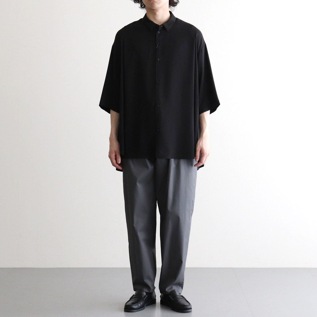 男性モデル(ハラ):172cm 58kg 着用サイズ：1