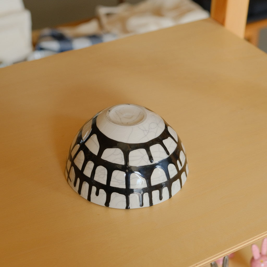 ボウル 中 貫入 #ブラック流し