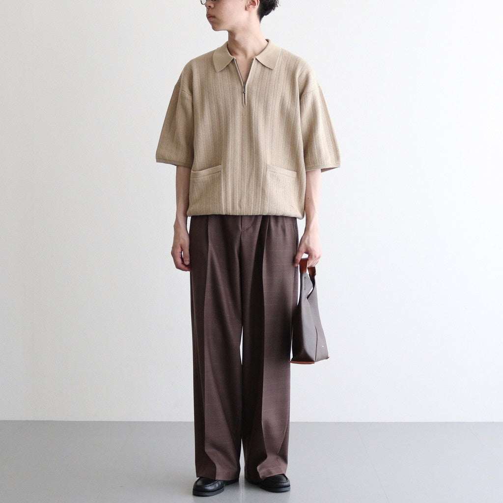 男性モデル(ハラ):172cm 58kg 着用サイズ:1