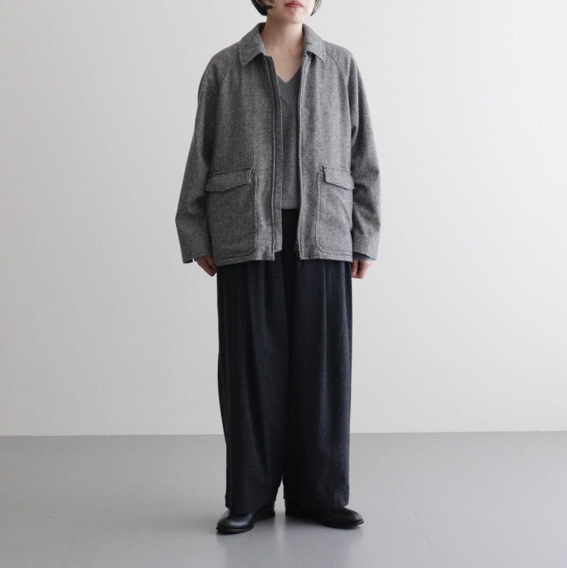 女性モデル(マツオ):156cm　着用サイズ:XS