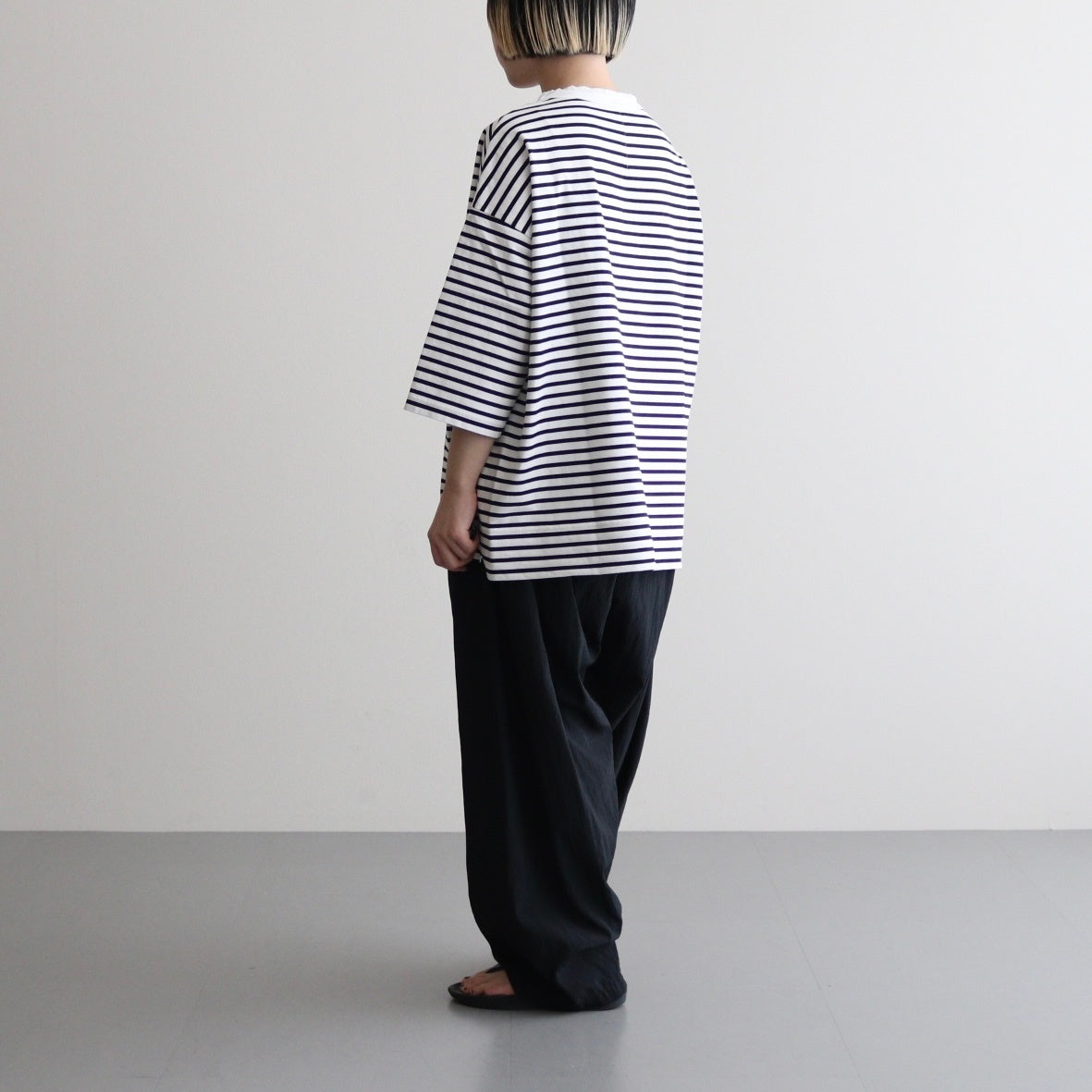 FOB6T - 微強撚綿天竺 6分袖カットソー #08 WH base×BK bd [SN_FR0902T6]