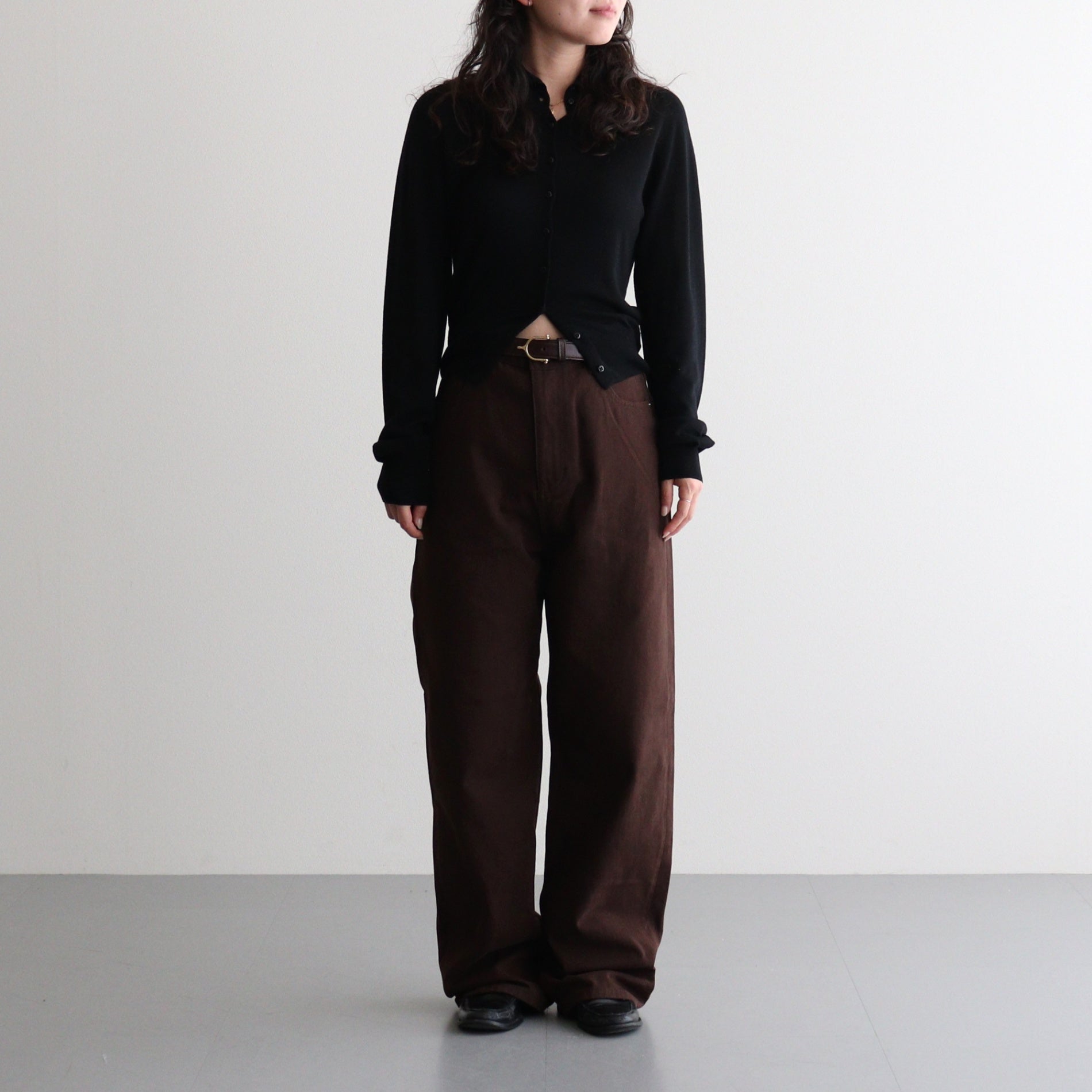 女性モデル(ニシ):158cm　着用サイズ:24
