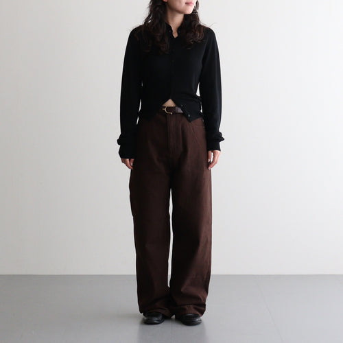 女性モデル(ニシ):158cm　着用サイズ:24