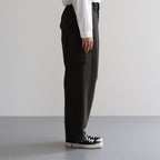 NSLPT｜四子撚りウールカルゼタックワイドテーパードカーゴイージーパンツ #OLIVE [A0_NC183PF]